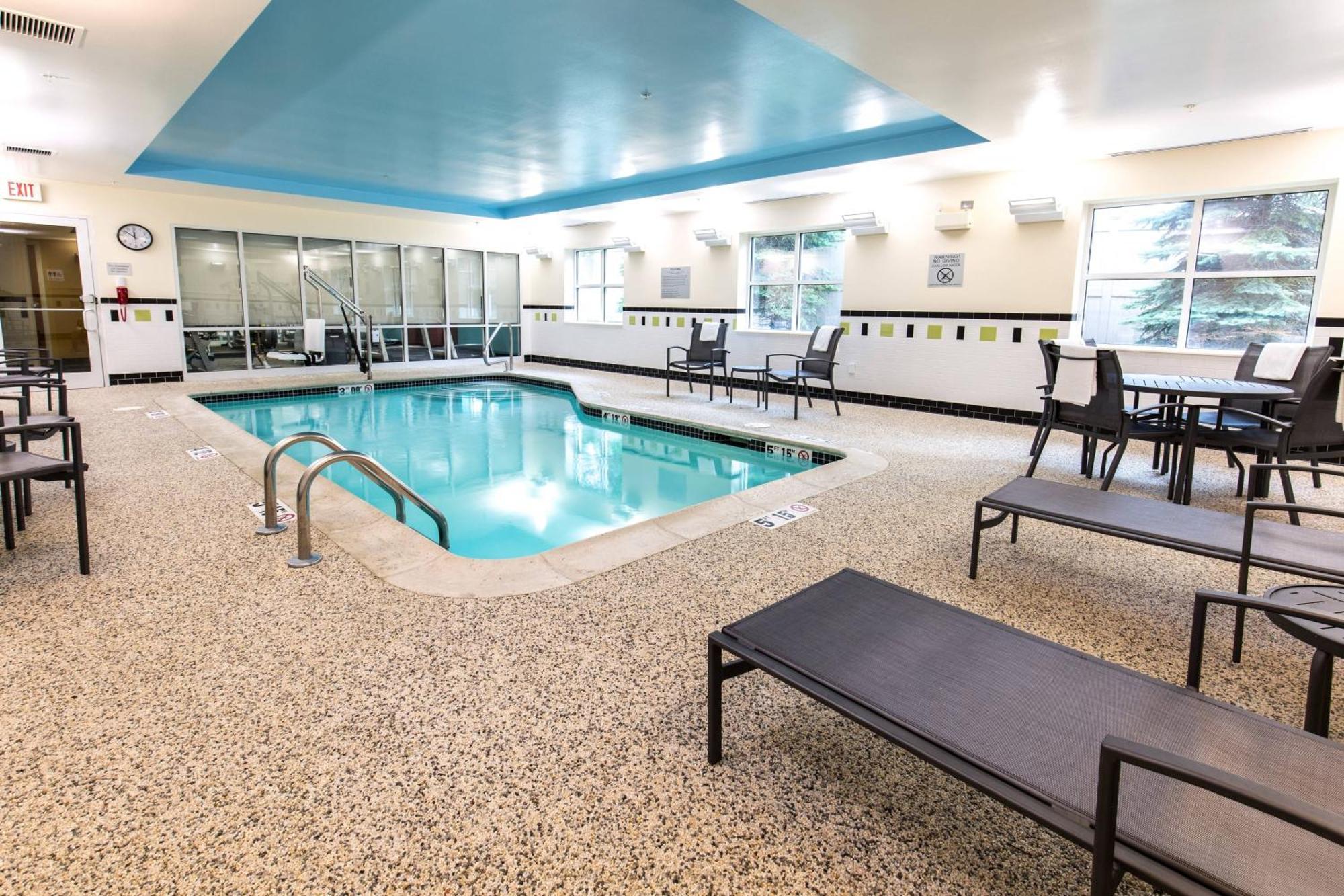 Fairfield Inn And Suites By Marriott Portsmouth Exeter Ngoại thất bức ảnh