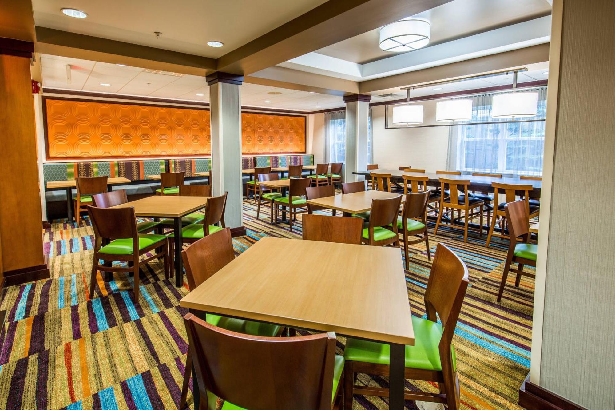 Fairfield Inn And Suites By Marriott Portsmouth Exeter Ngoại thất bức ảnh