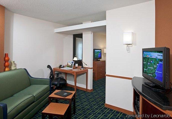 Fairfield Inn And Suites By Marriott Portsmouth Exeter Phòng bức ảnh